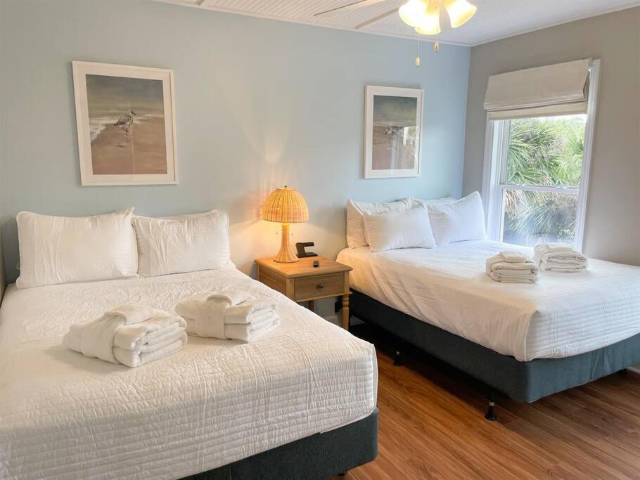 The Gentleman Pirate Villa Edisto Island Exterior photo