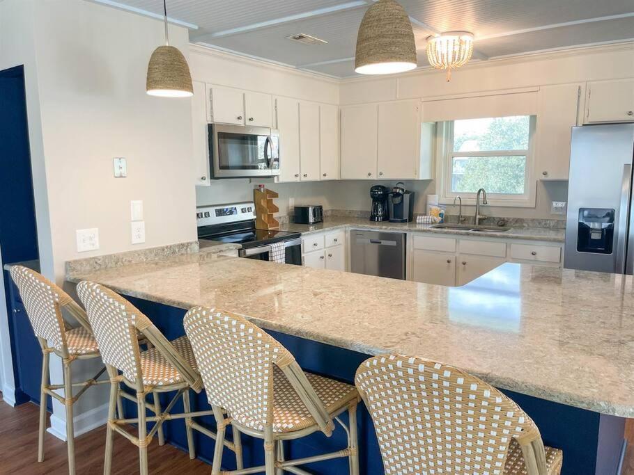 The Gentleman Pirate Villa Edisto Island Exterior photo